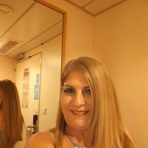 Meet your Posher, Vilma